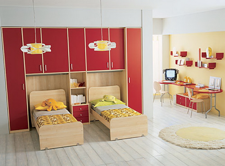 Красная детская комната фото и варианты планировки