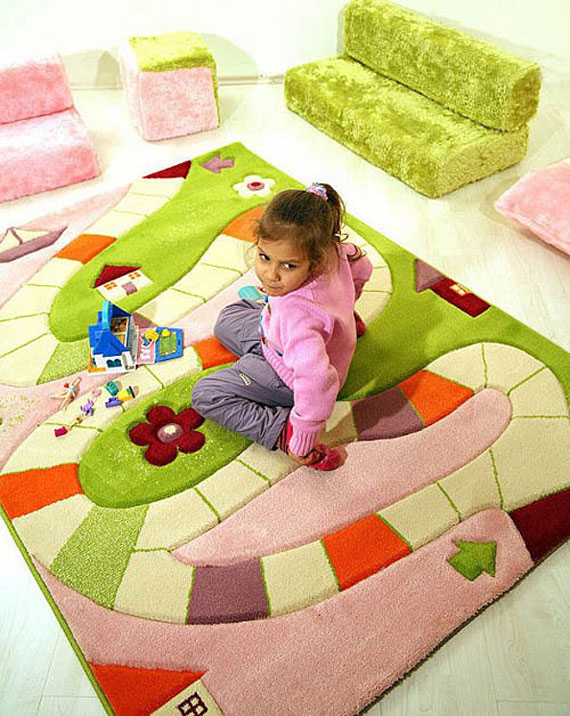 Контрастные ковры в детскую комнату для девочки развивающие