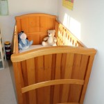 Безопасная кровать для ребенка 2 лет с бортиками